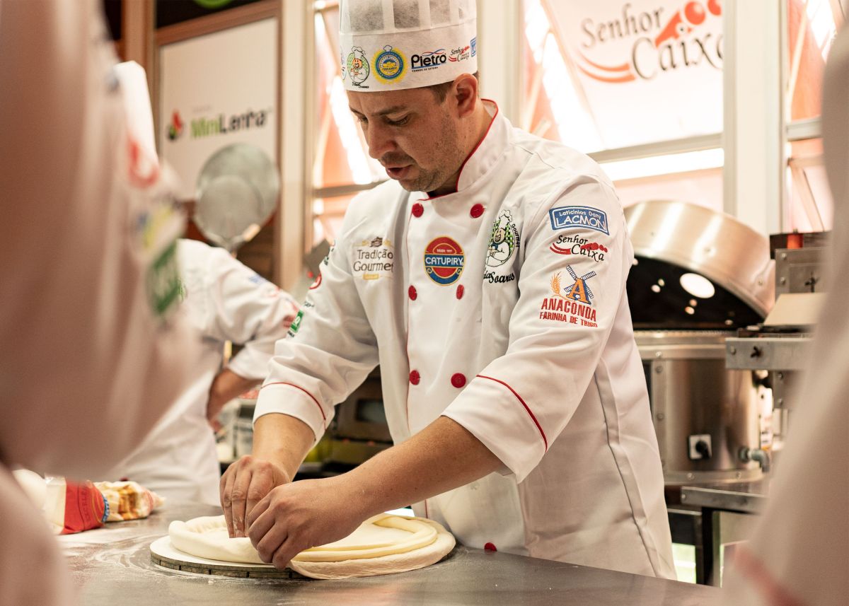 Illustration for Chef occupation by Shada Migration Services.