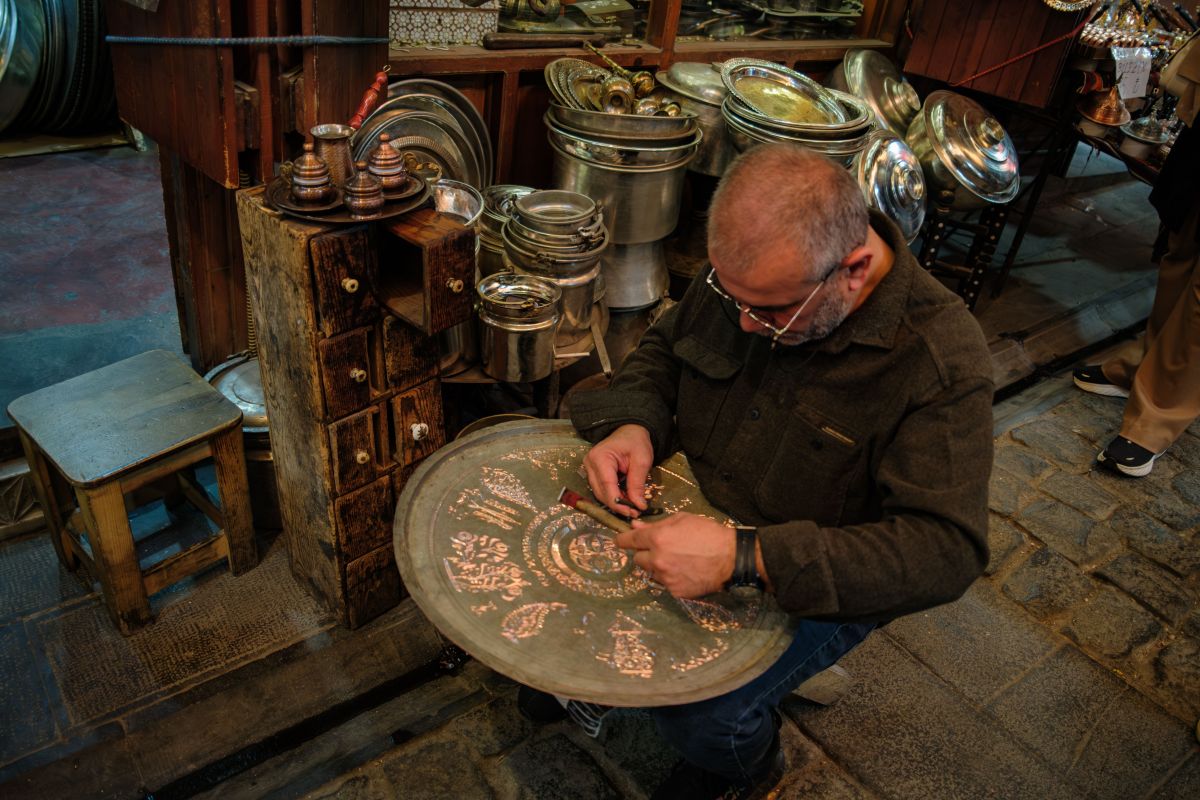 تصویر مربوط به شغل حکاک - Engraver
