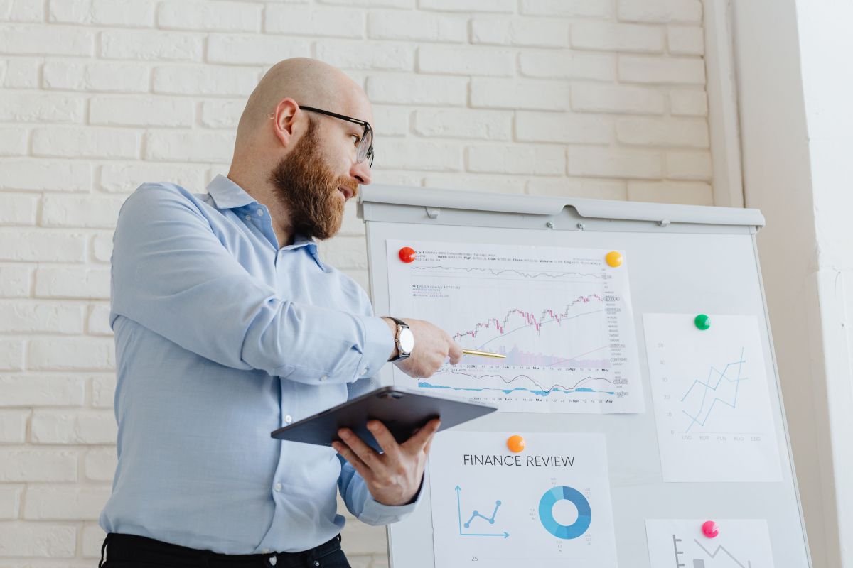 تصویر مربوط به شغل مدیر سرمایهگذاری مالی - Financial Investment Manager