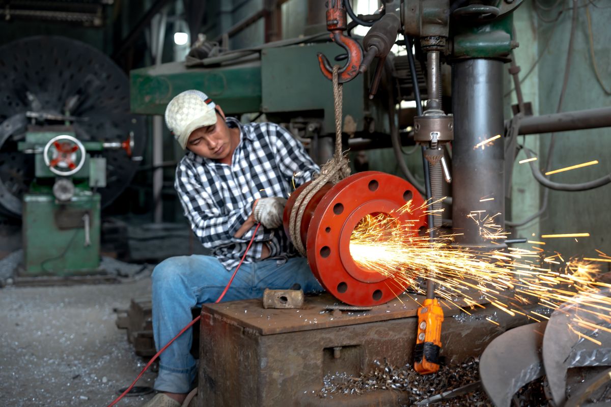 تصویر مربوط به شغل ماشینکار فلز (کلاس یک) - Metal Machinist (First Class)