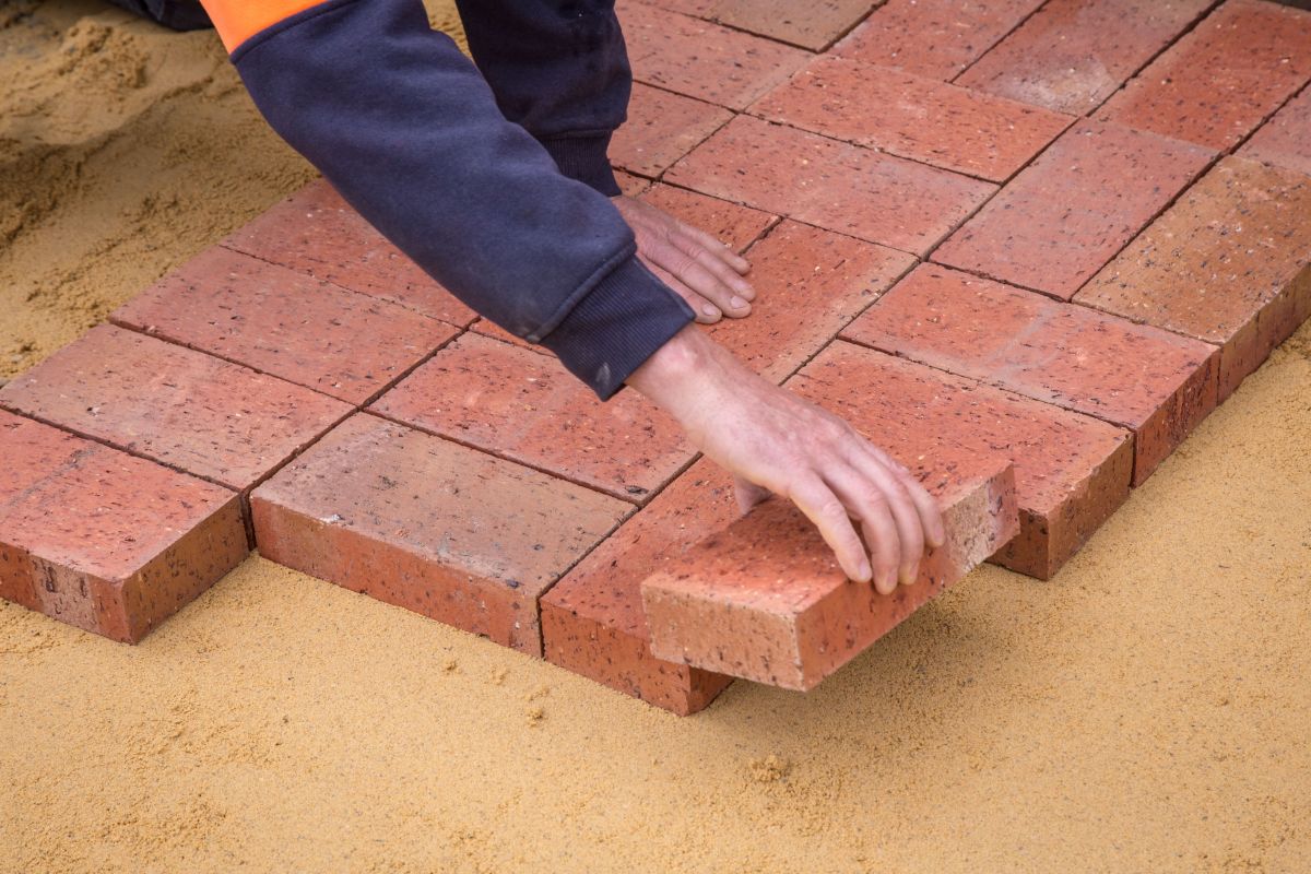 Image for Paving and Surface Labourer occupation by Shada Migration Services.