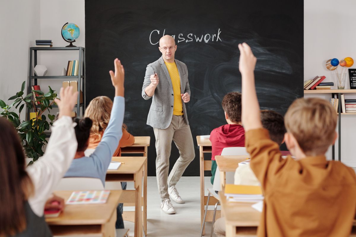 تصویر مربوط به شغل مدیر منطقهای آموزش - Regional Education Manager
