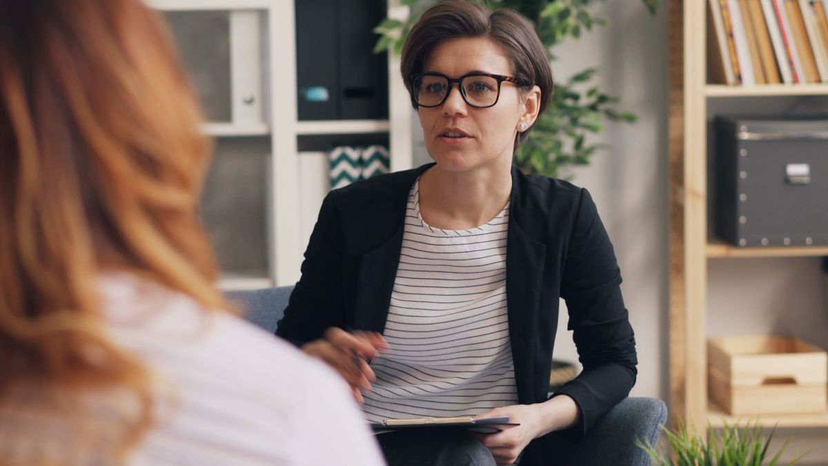 تصویر مربوط به شغل مشاور توانبخشی - Rehabilitation Counsellor