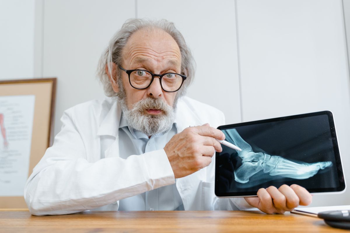 Illustration for Rheumatologist occupation by Shada Migration Services.