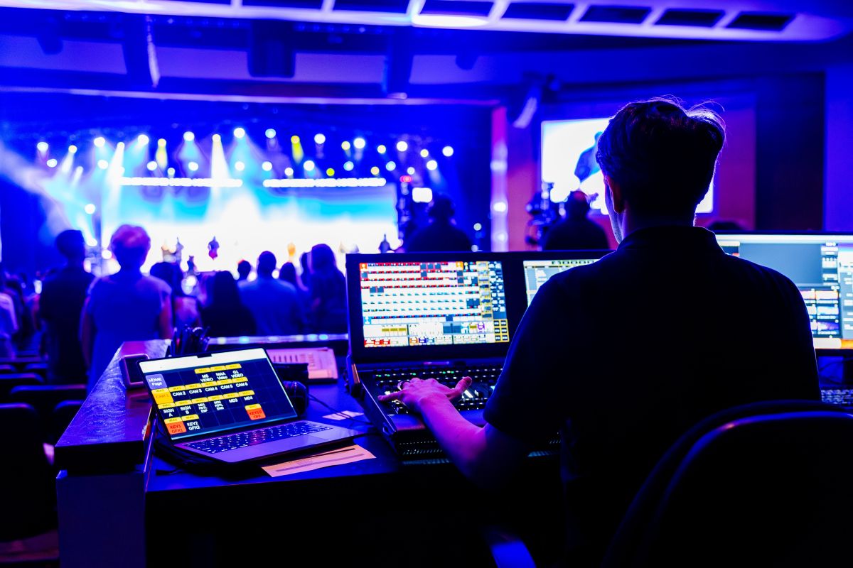 Image for Sound and Light Technician occupation by Shada Migration Services.