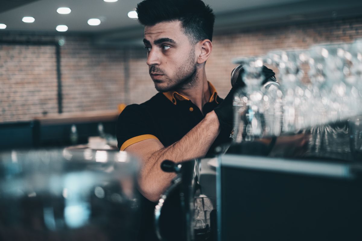 Image for Bar Attendant (Supervisor) occupation by Shada Migration Services.