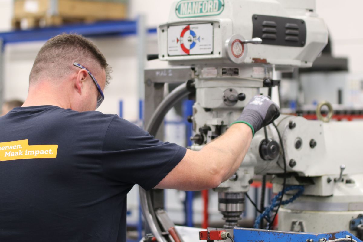 Image for Machine Operator (nec) occupation by Shada Migration Services.