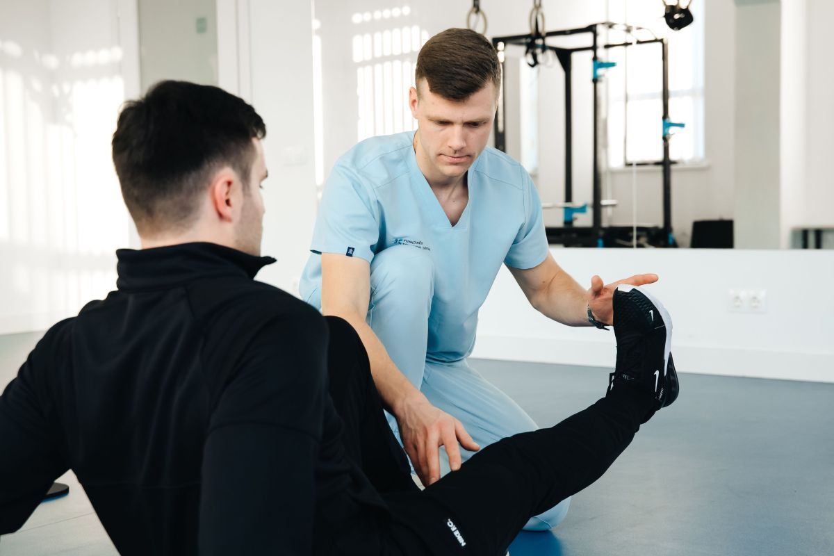 Illustration for Physiotherapist occupation by Shada Migration Services.