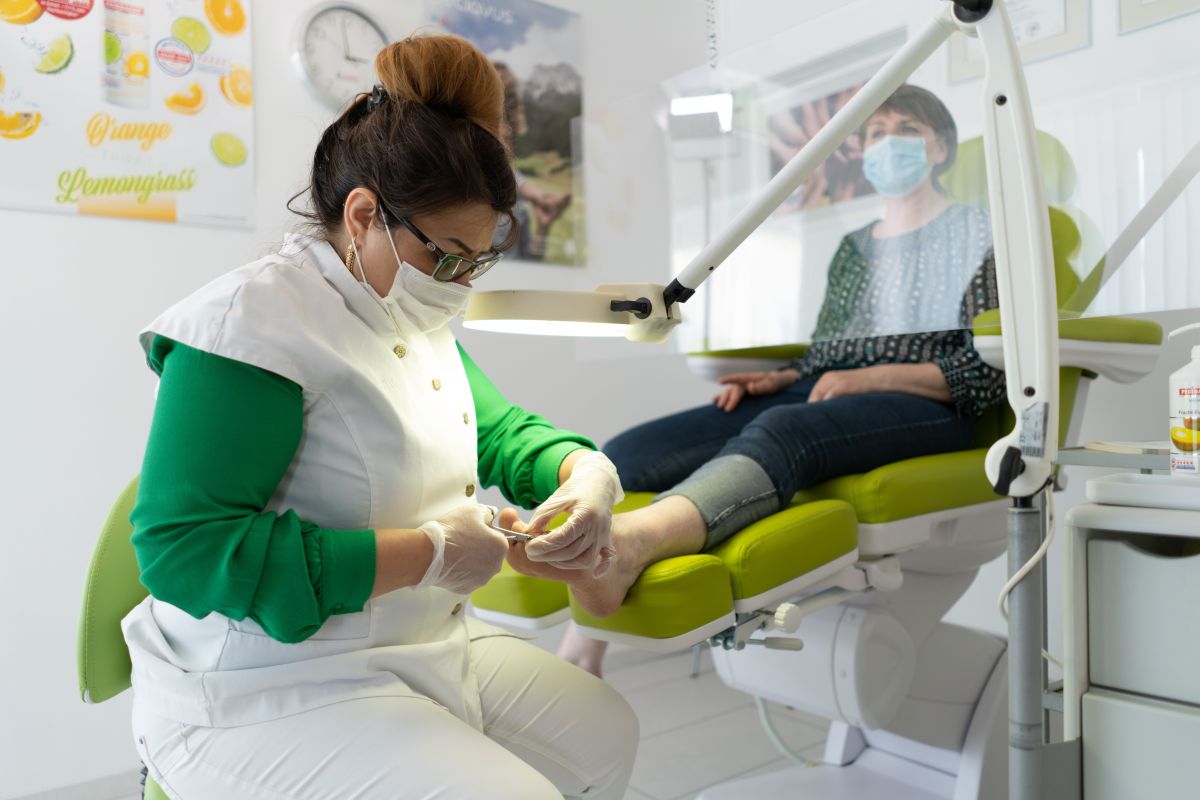 Illustration for Podiatrist occupation by Shada Migration Services.