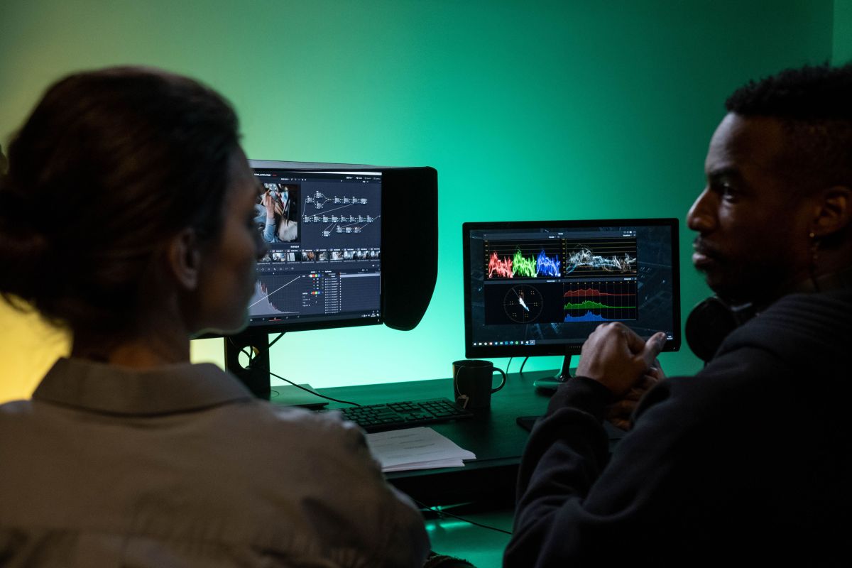 Illustration for Video Producer occupation by Shada Migration Services.