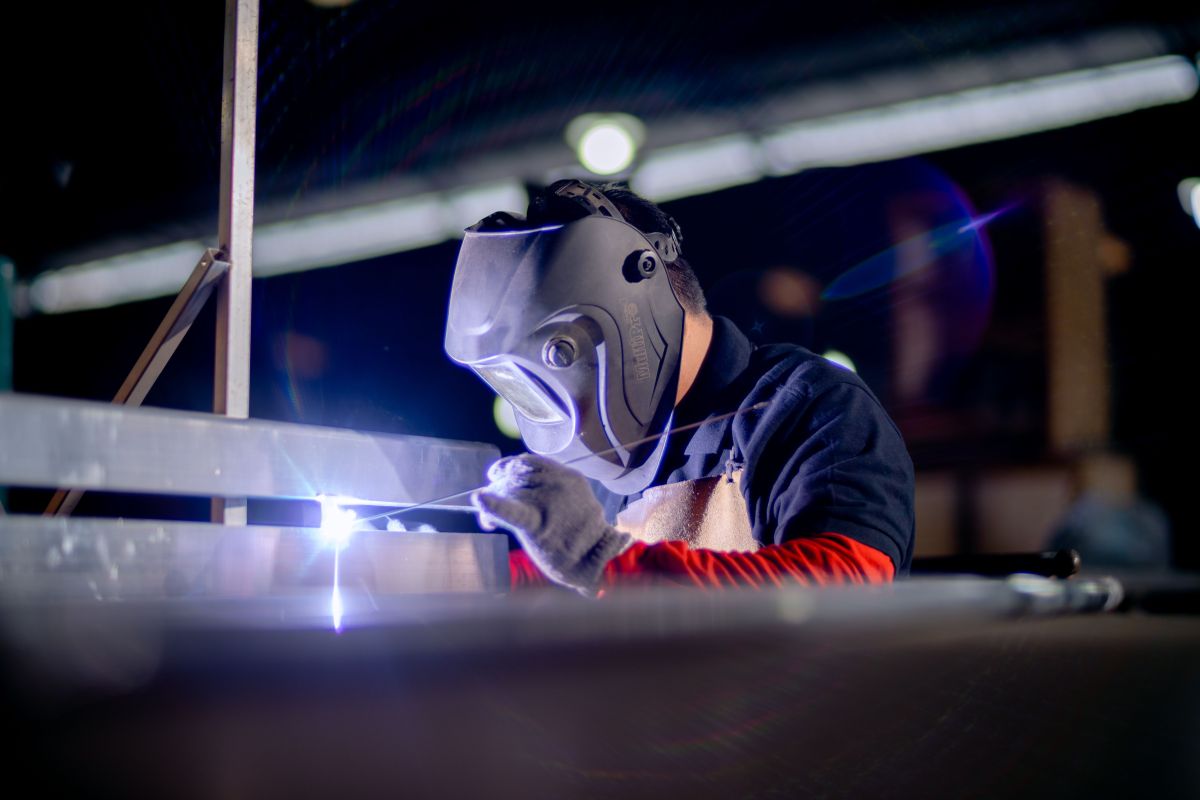 Image for Welding Technologist occupation by Shada Migration Services.